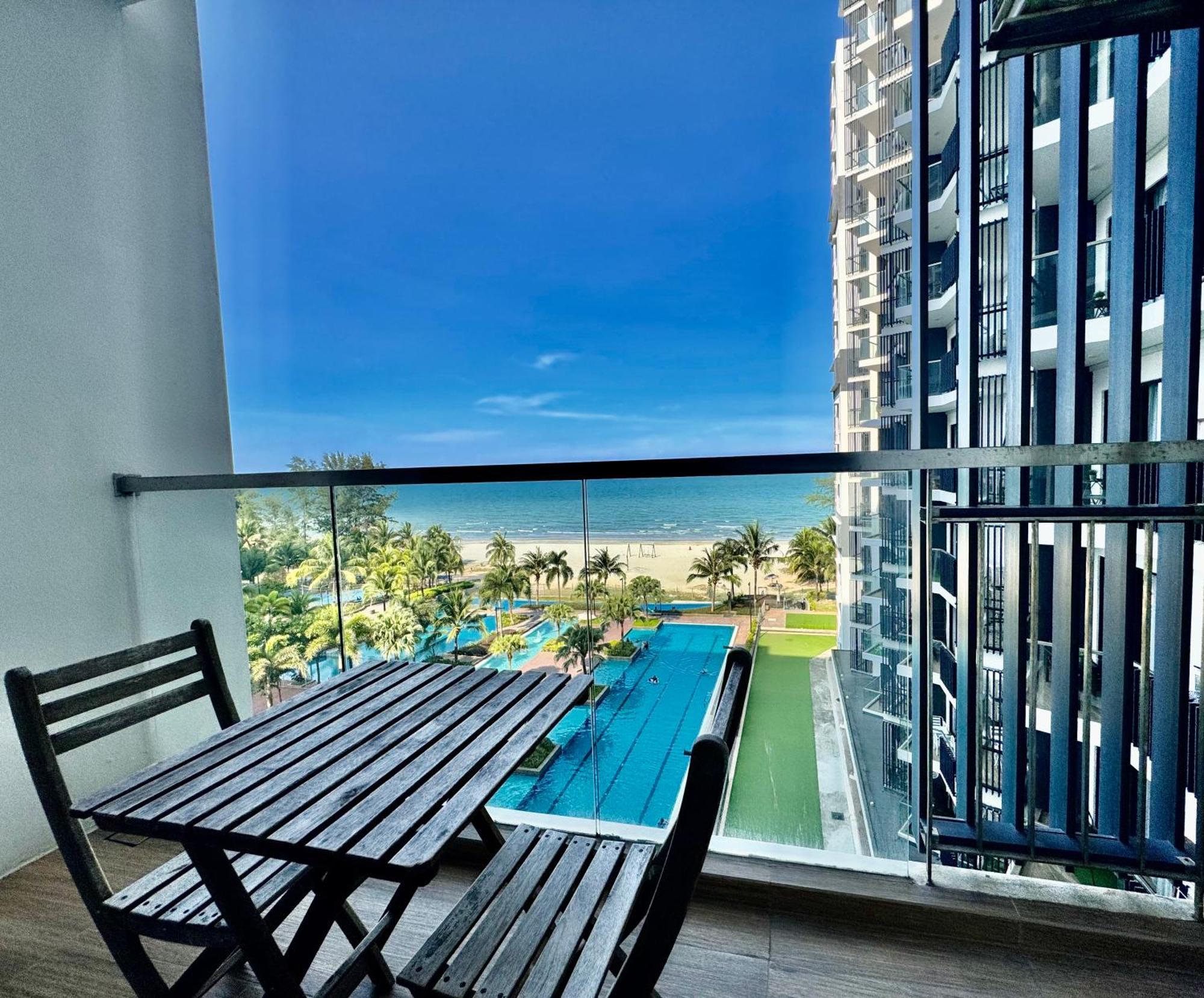 Isix Seaview 2R2B At Timurbay Pantai Balok Kuantan Pahang Εξωτερικό φωτογραφία